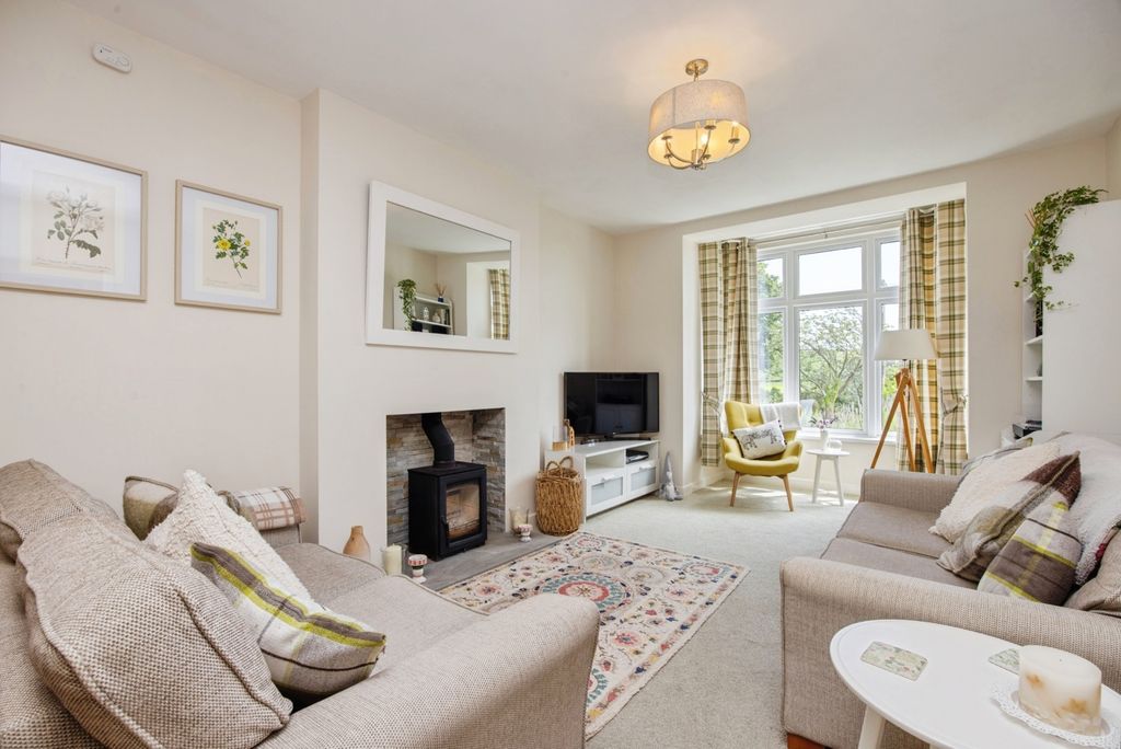 Property photo 3 of 21 Pbox-Img.Jpg