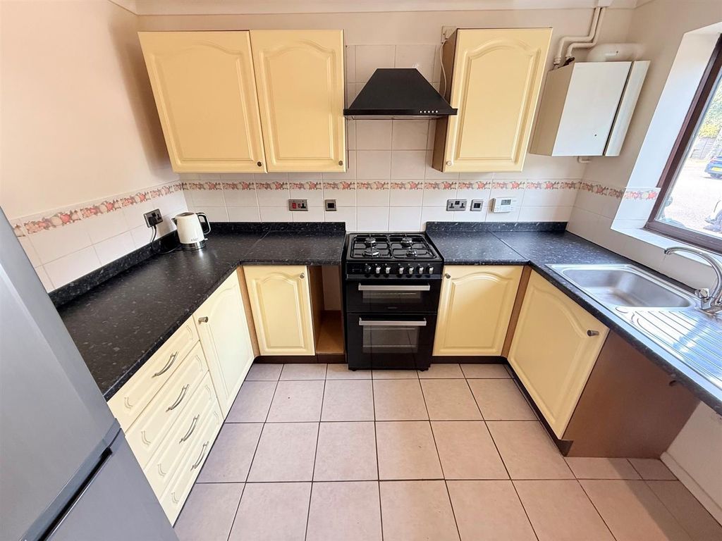 Property photo 2 of 18 11.Jpg