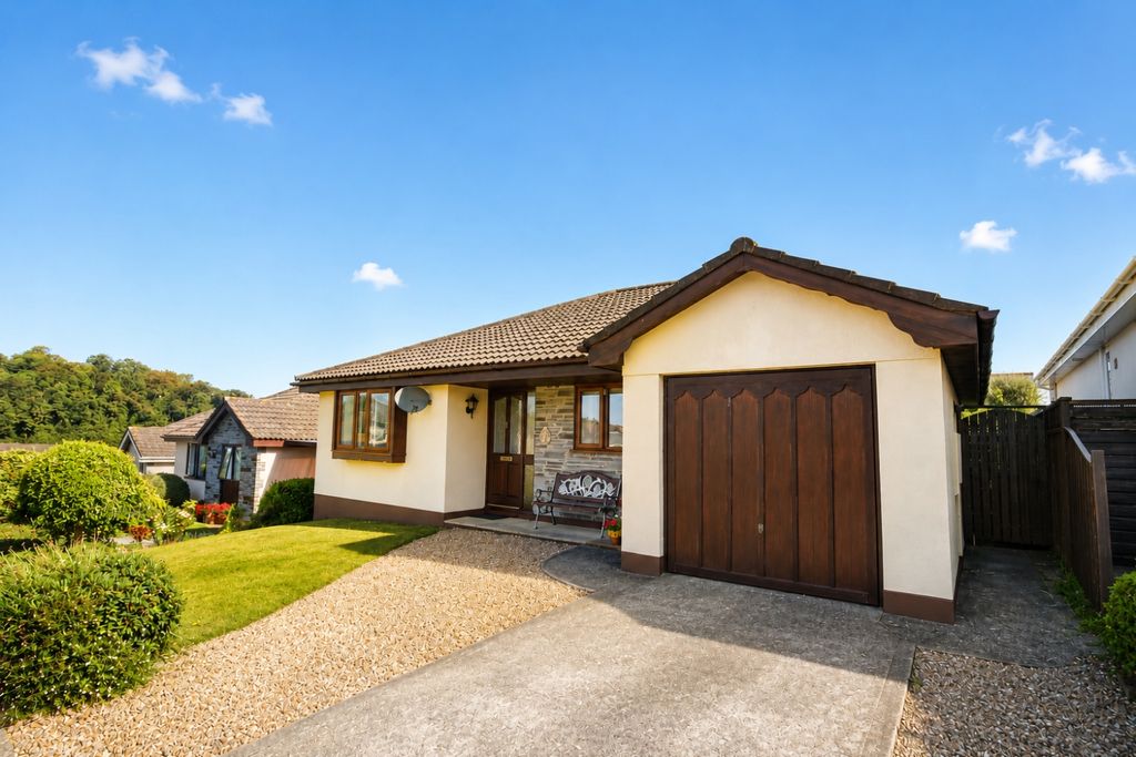 Property photo 1 of 11 83Cec565-621F-4B15-99Ca-0B3Dbfa358B4