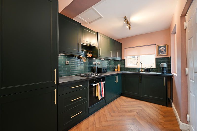 Property photo 2 of 27 Kitchen