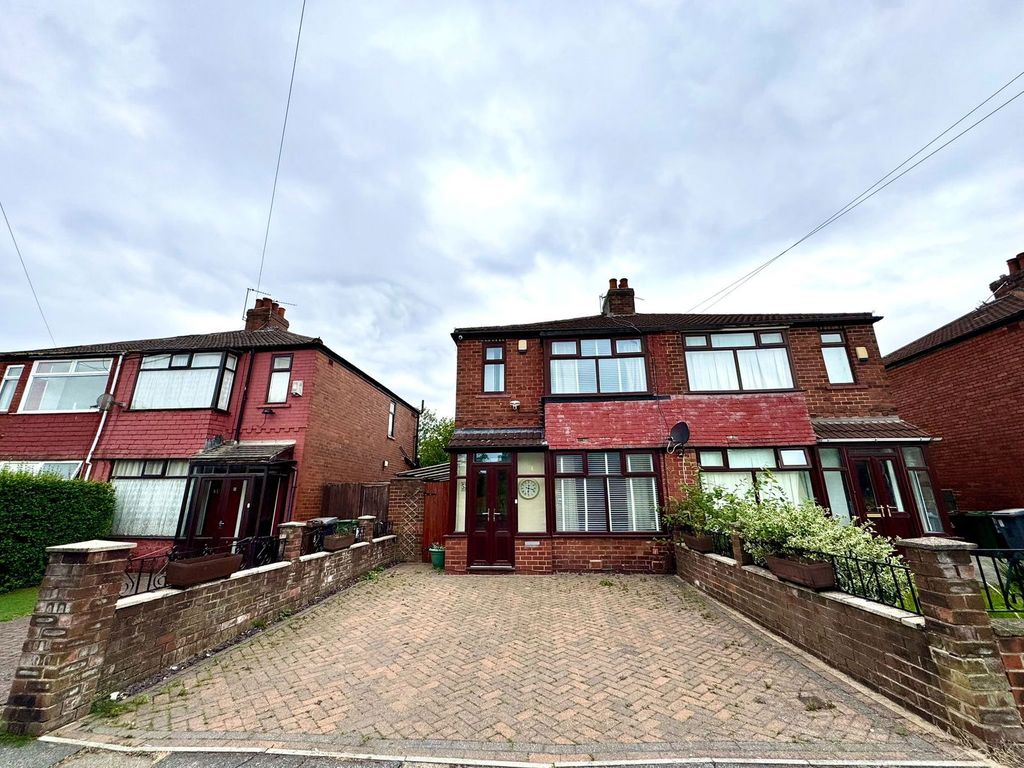 Property photo 1 of 19