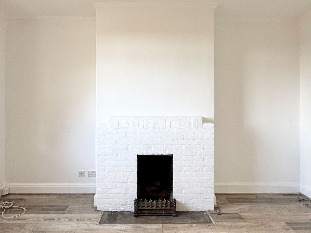 Property photo 3 of 21 Akeman Residential