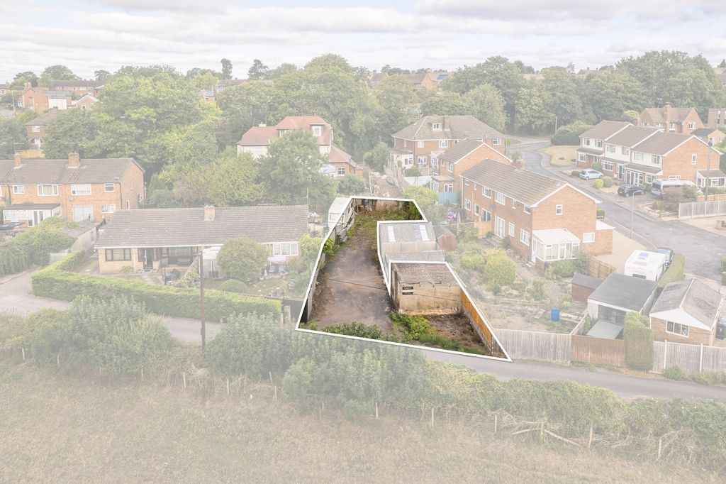 Property photo 2 of 7 Picture No. 18