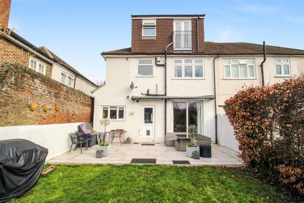 Property photo 2 of 19 Img_5567.Jpg