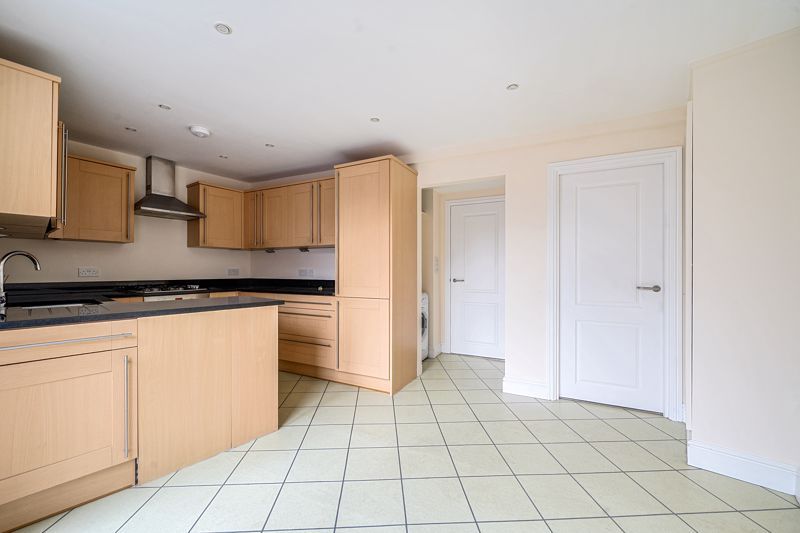 Property photo 3 of 18 Photo 19