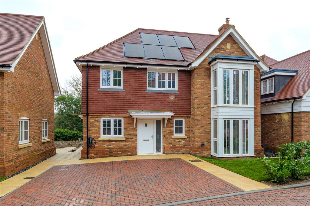 Property photo 1 of 15 Main Picture