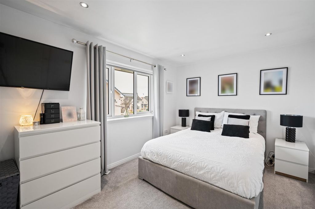Property photo 2 of 28 13.Jpg