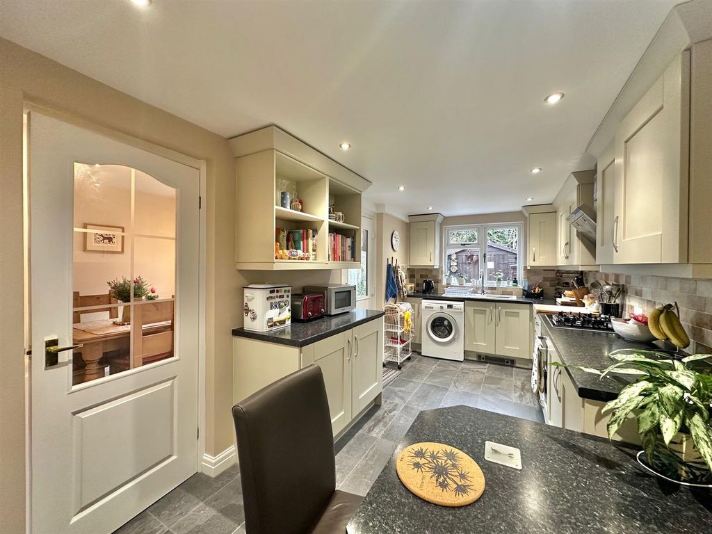 Property photo 2 of 34 Img_4381.Jpeg