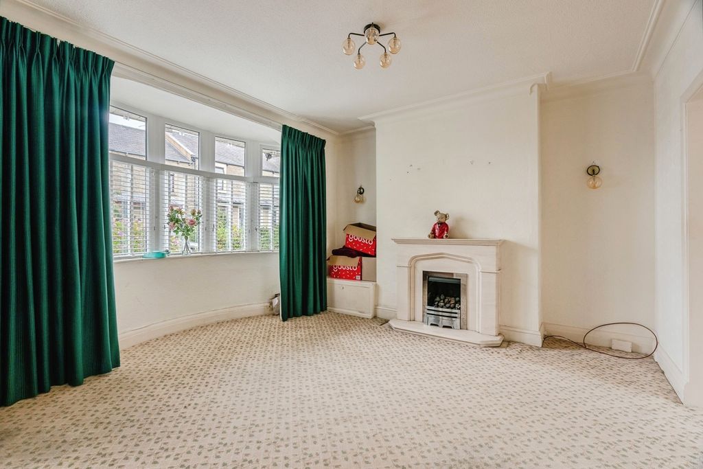 Property photo 3 of 17 Pbox-Img.Jpg