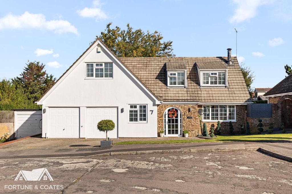 Property photo 1 of 31 Thestaddles_43.Jpg