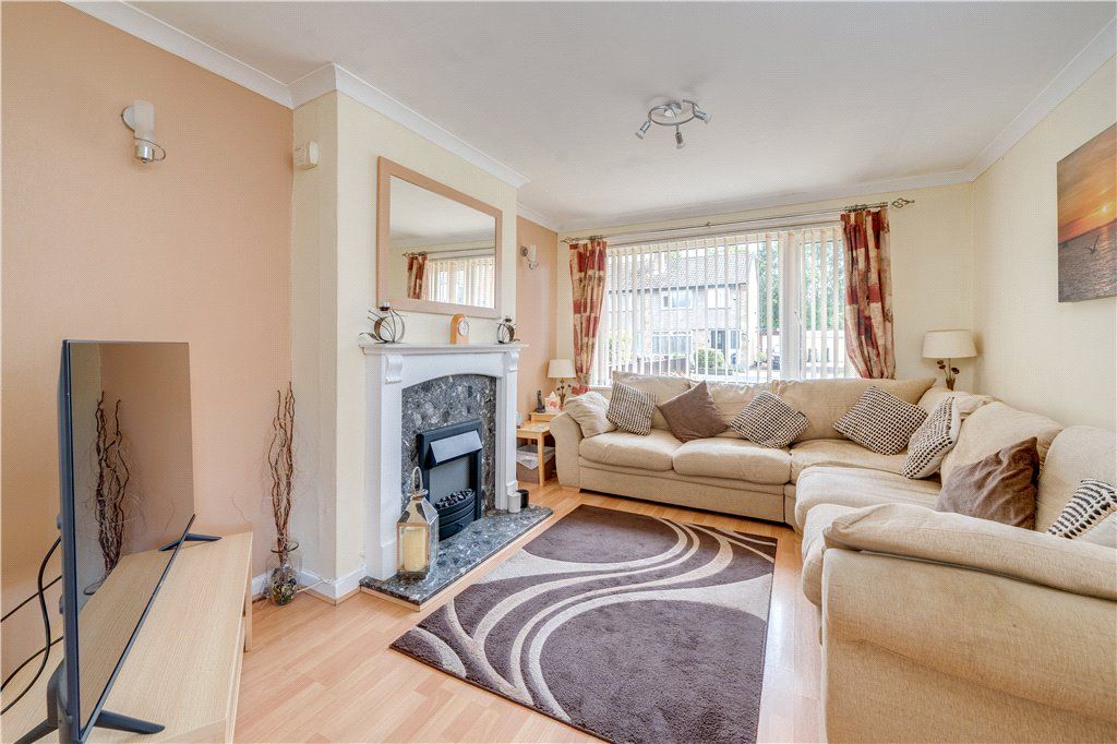 Property photo 2 of 14 Sitting Room