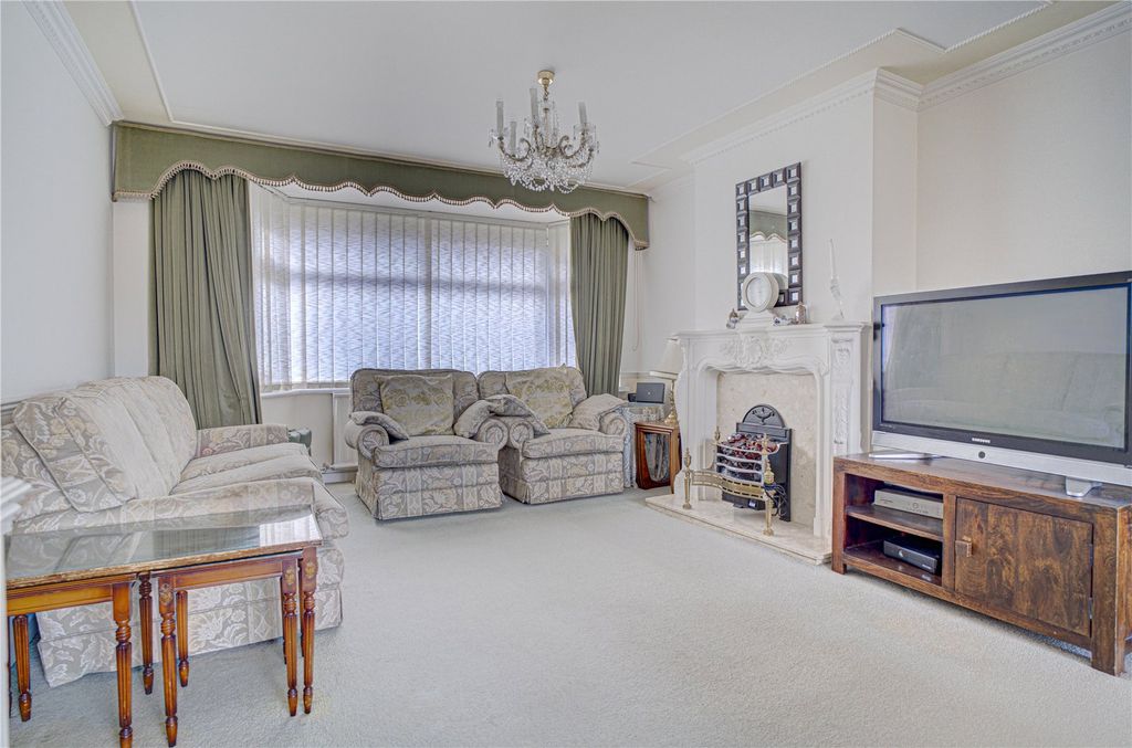 Property photo 2 of 12 Picture No. 02