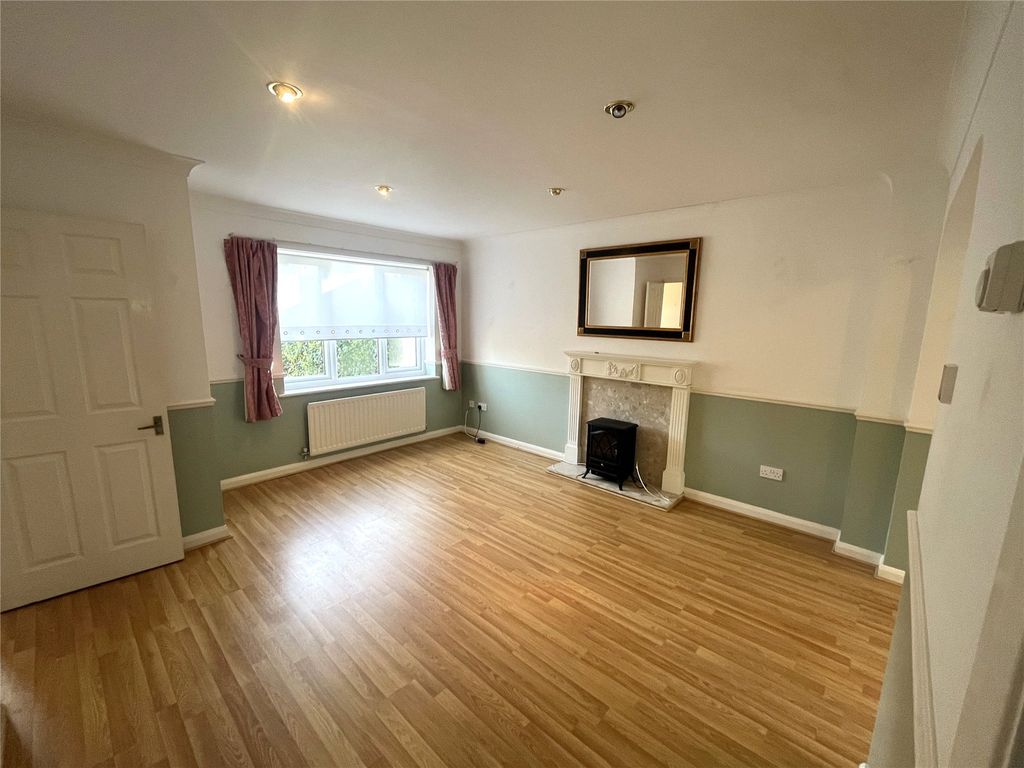 Property photo 2 of 16 Picture No. 26