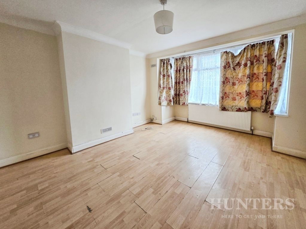 Property photo 3 of 14 Pbox-Img.Jpg