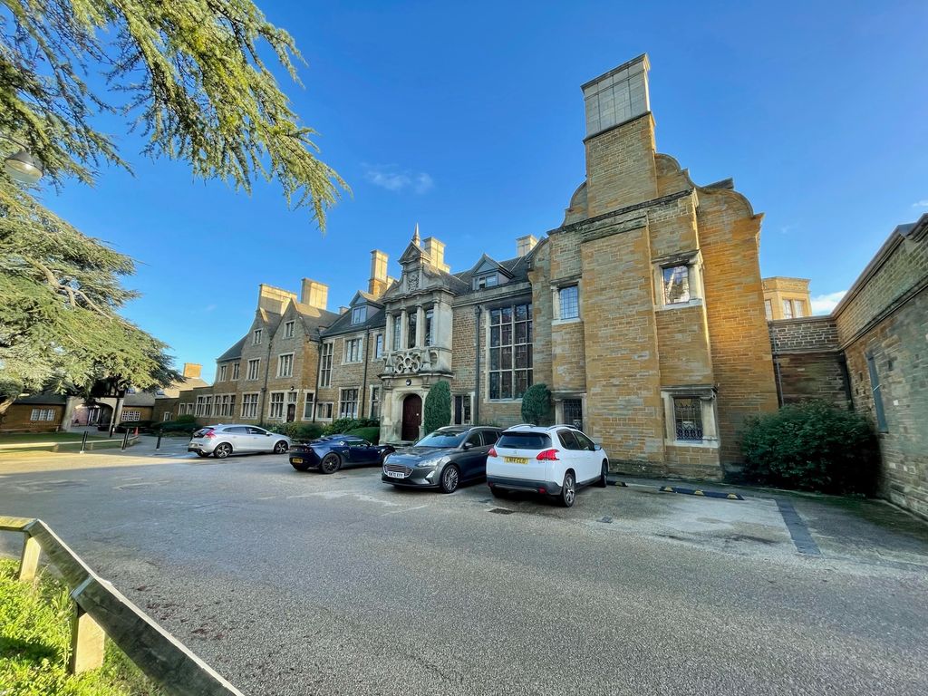Property photo 1 of 19