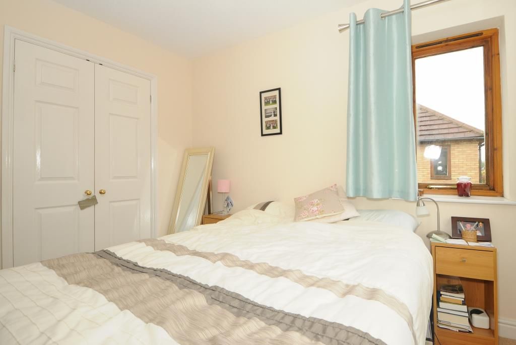 Property photo 2 of 10 Bedroom