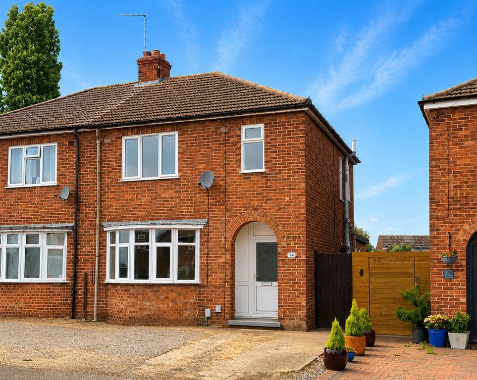 Property photo 1 of 18