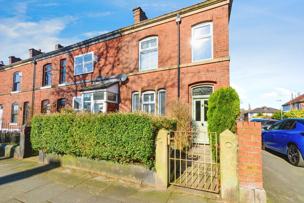 Property photo 1 of 15