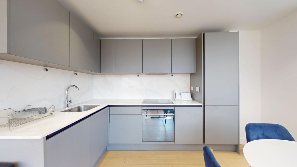 Property photo 2 of 19 Kitchen