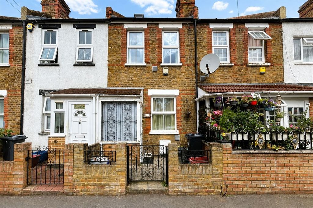 Property photo 1 of 10