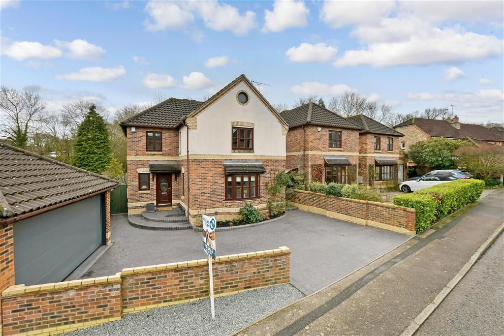 Property photo 1 of 21 External (Brochure)