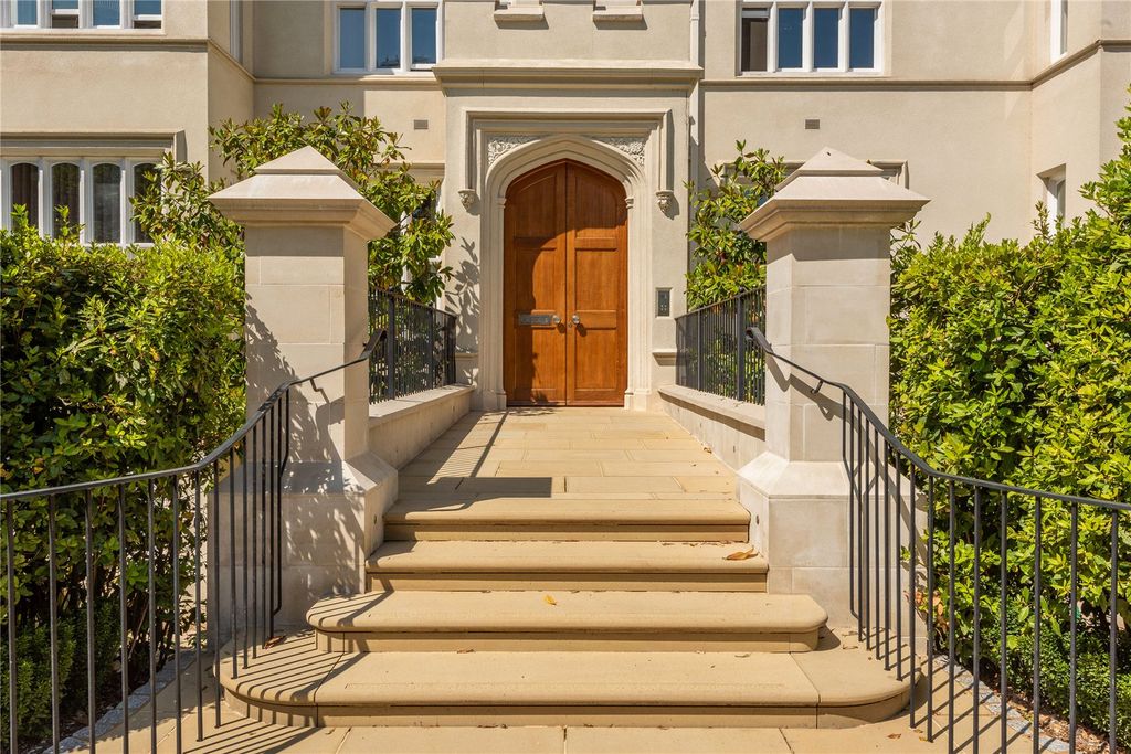 Additional image 21 of 3 bed flat for saleWestcott Road, Dorking, Surrey RH4