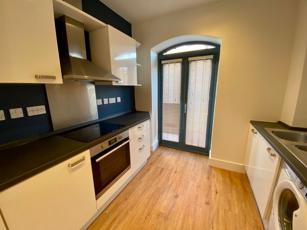 Property photo 3 of 11 Img_33931_3_Original.Jpg