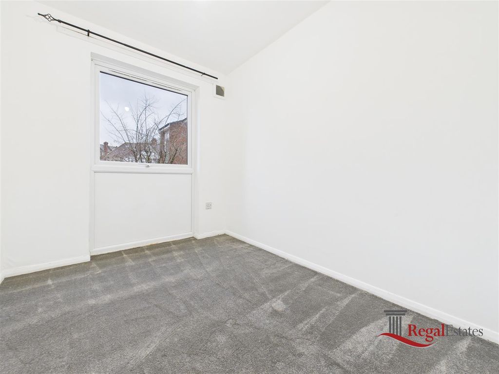 Property photo 3 of 6 Cam02489G0-Pr0251-Still002.Jpg