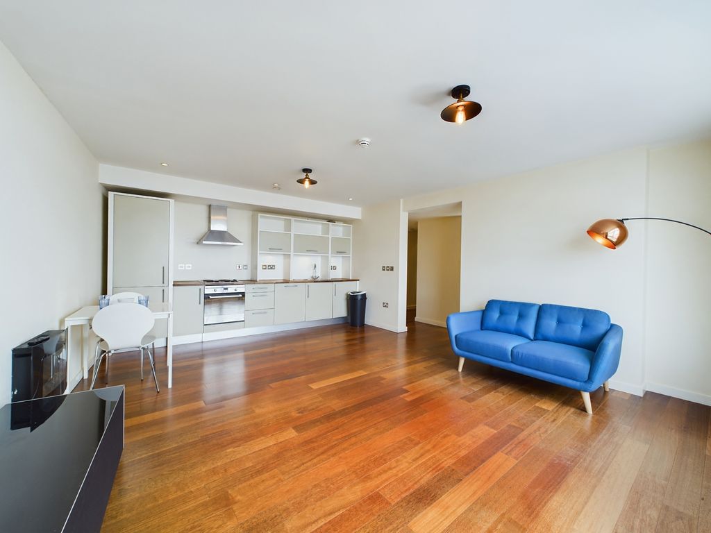 Property photo 3 of 12