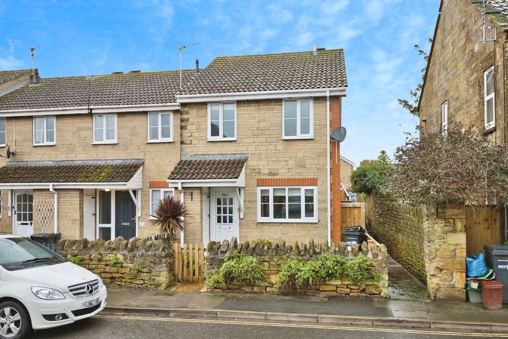 Property photo 1 of 19 Front