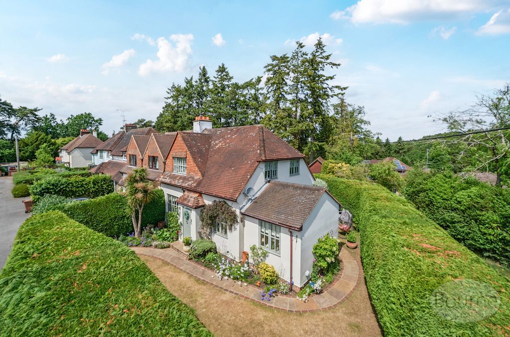 Property photo 1 of 15 2d7Bbea1-Dada-457...
