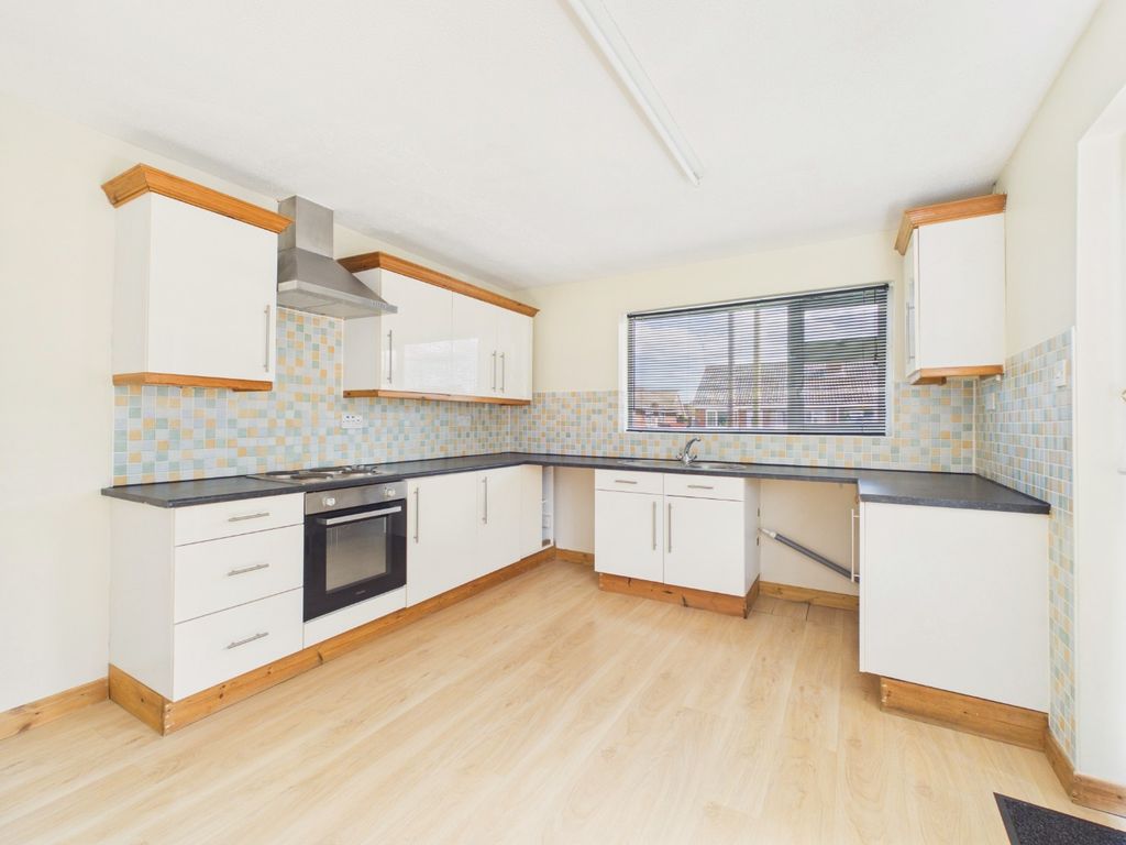 Property photo 2 of 14 4900634