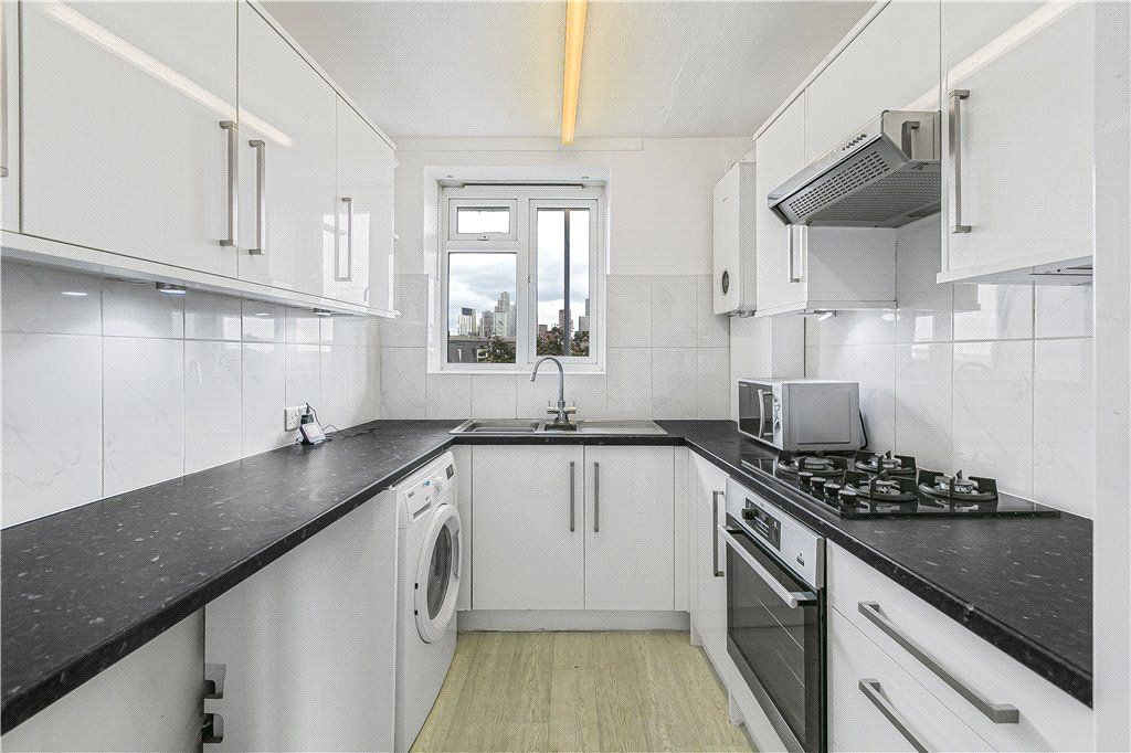 Property photo 1 of 5 Kitchen