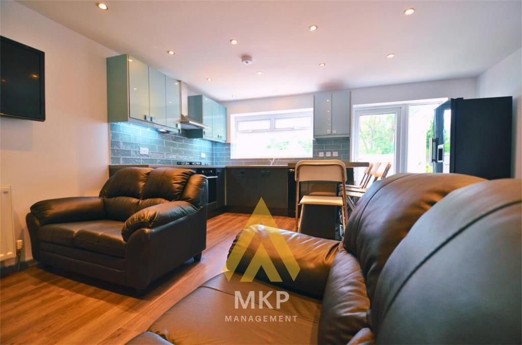 Property photo 2 of 13 Ed52916E72172308590693Fd6165F4B3.Png