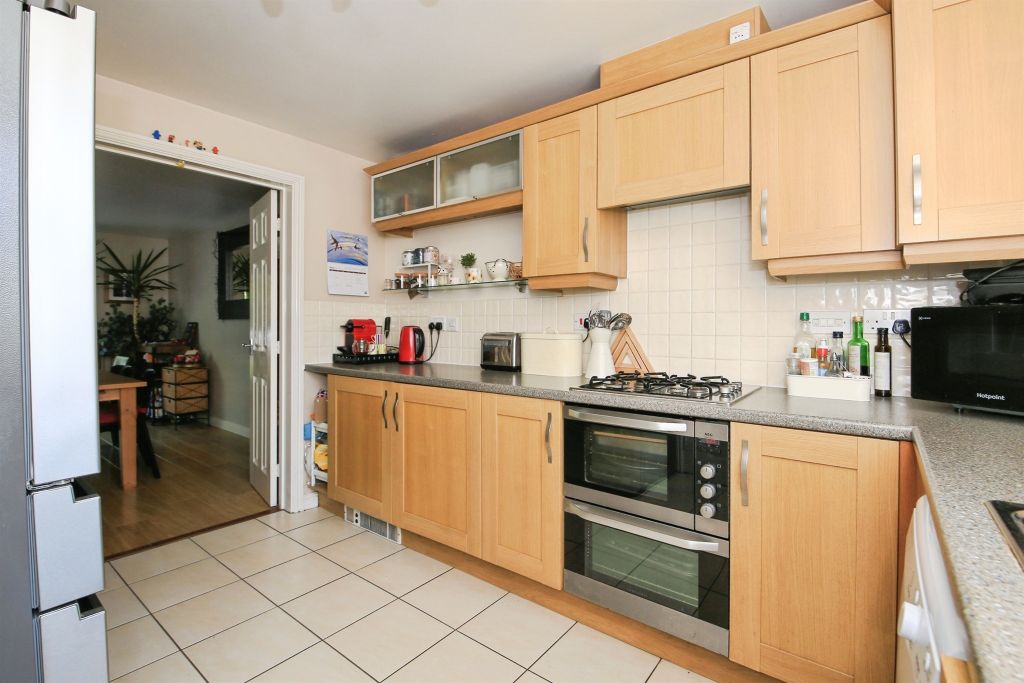 Property photo 3 of 20