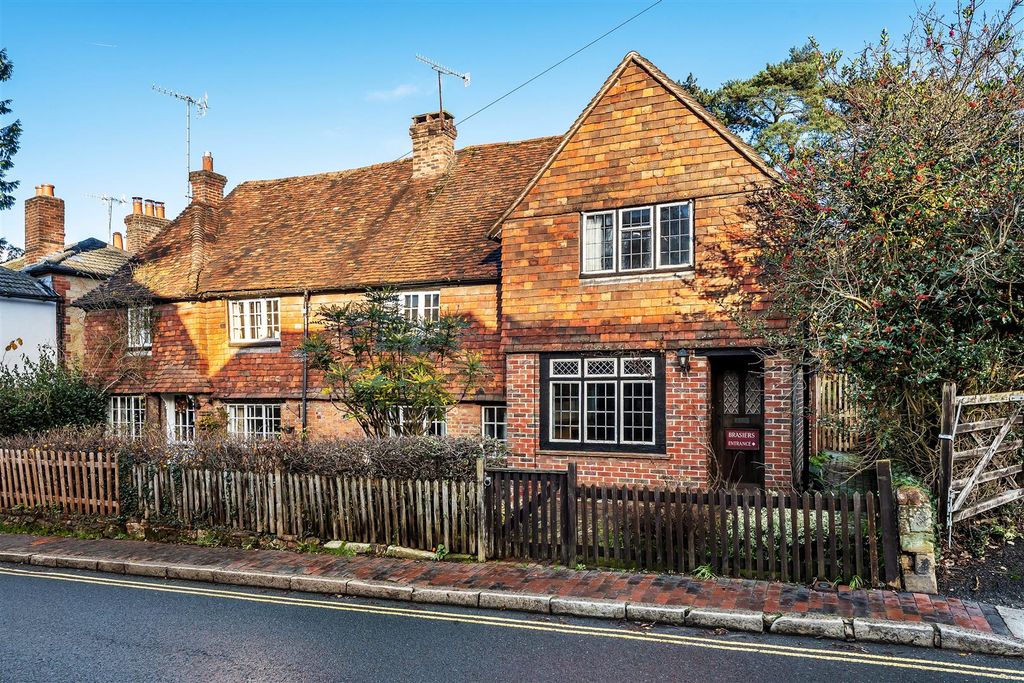 Property photo 1 of 29 Brasiers-Cottage-11.Jpg