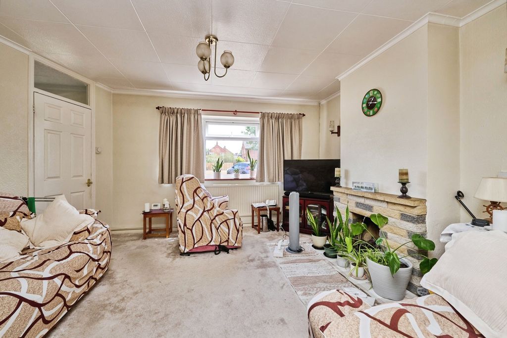 Property photo 2 of 14 Pbox-Img.Jpg