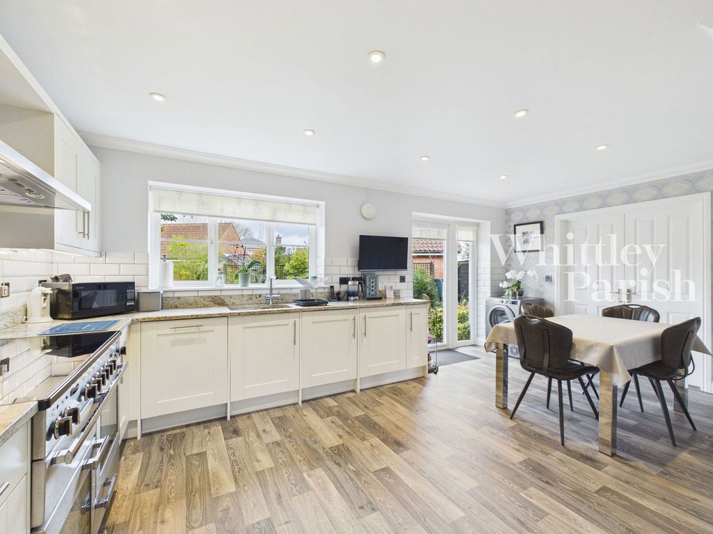 Property photo 3 of 23