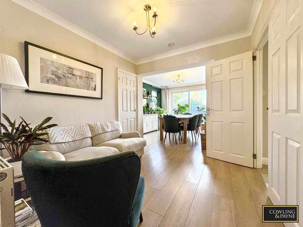 Property photo 2 of 23