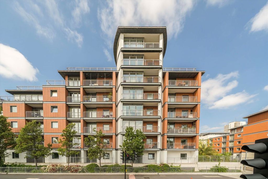 Property photo 1 of 7