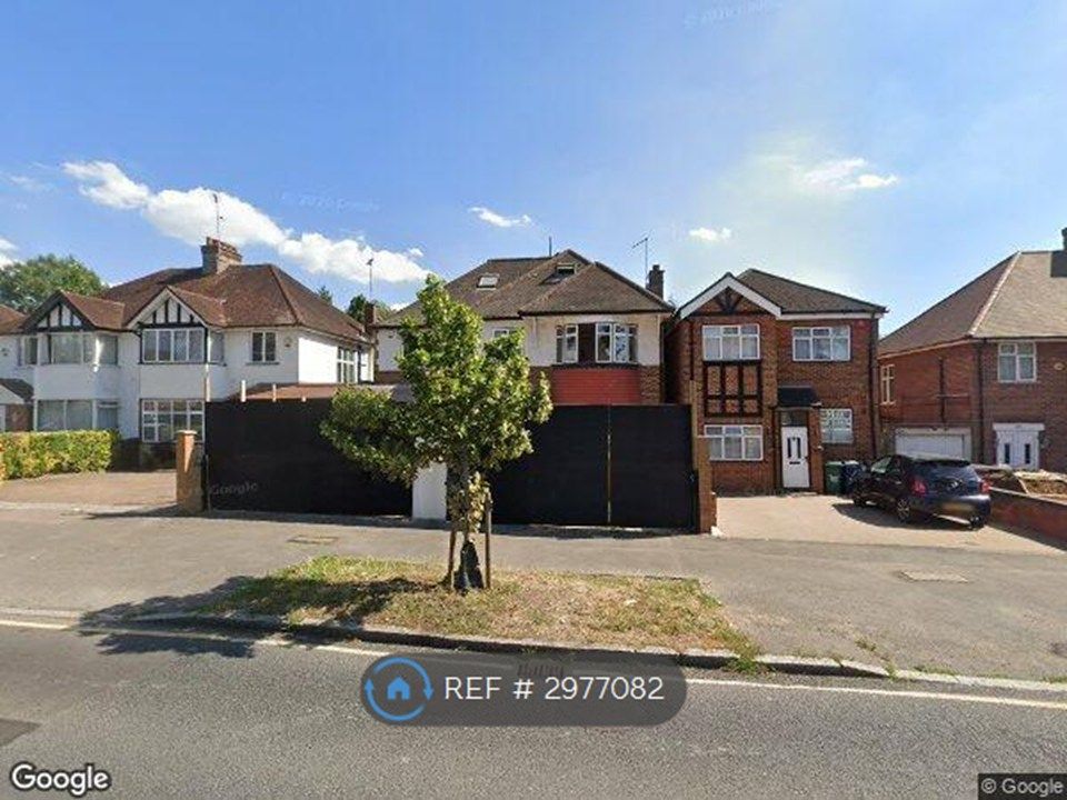Property photo 2 of 16