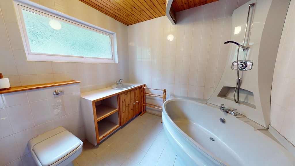 Additional image 22 of 3 bed detached bungalow for saleLochailort PH38