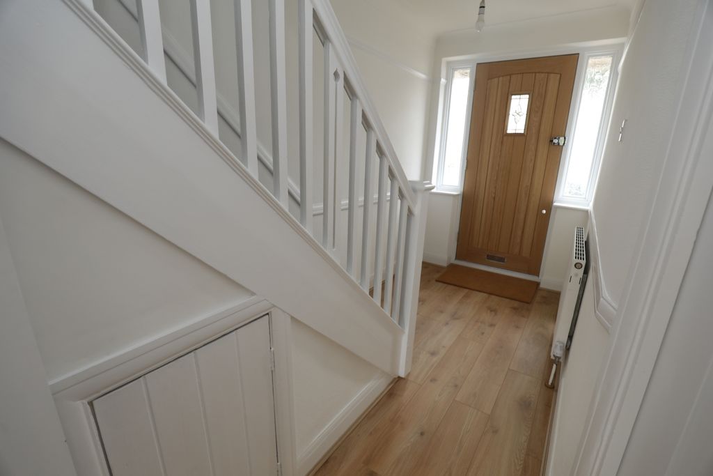 Property photo 2 of 13 8E0A9213