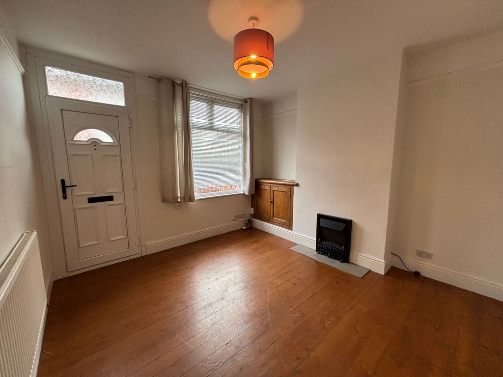 Property photo 3 of 13 Gallery