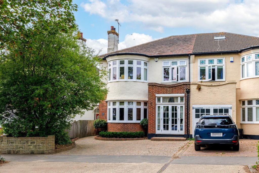 Property photo 1 of 30 Front