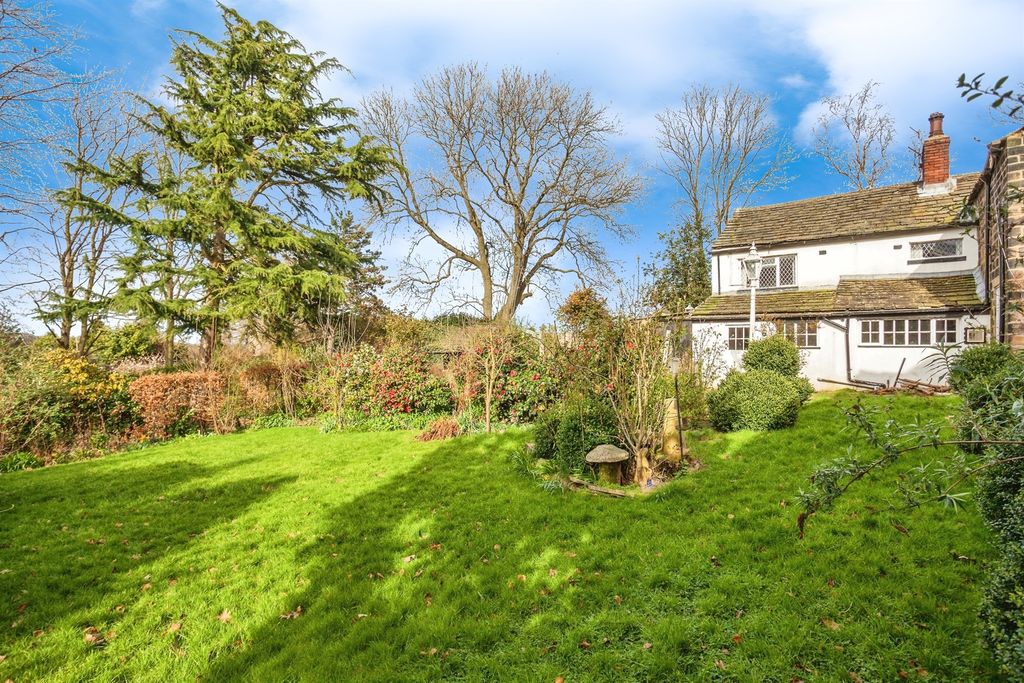 Property photo 2 of 19
