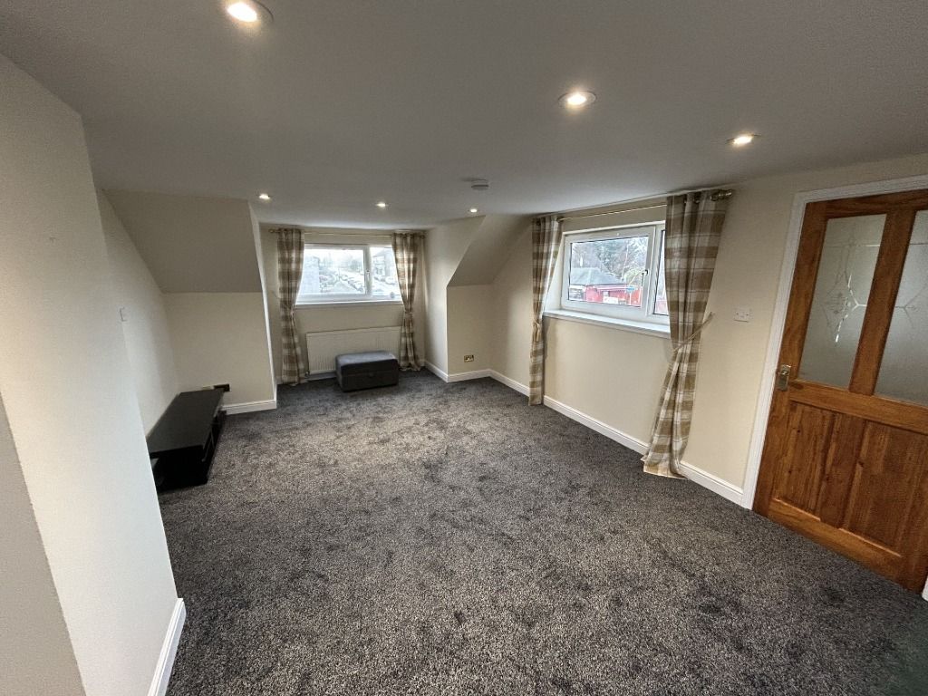 Property photo 3 of 14 Photo 3