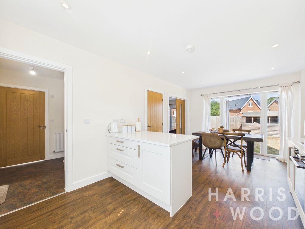 Property photo 3 of 23 5370416