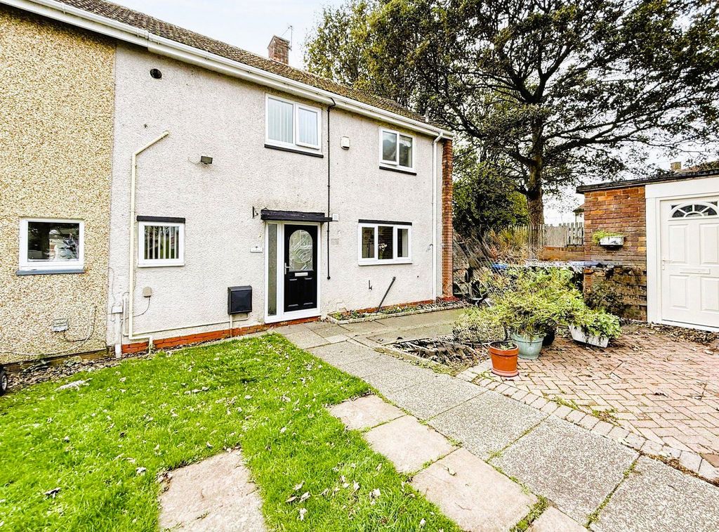 Property photo 1 of 21