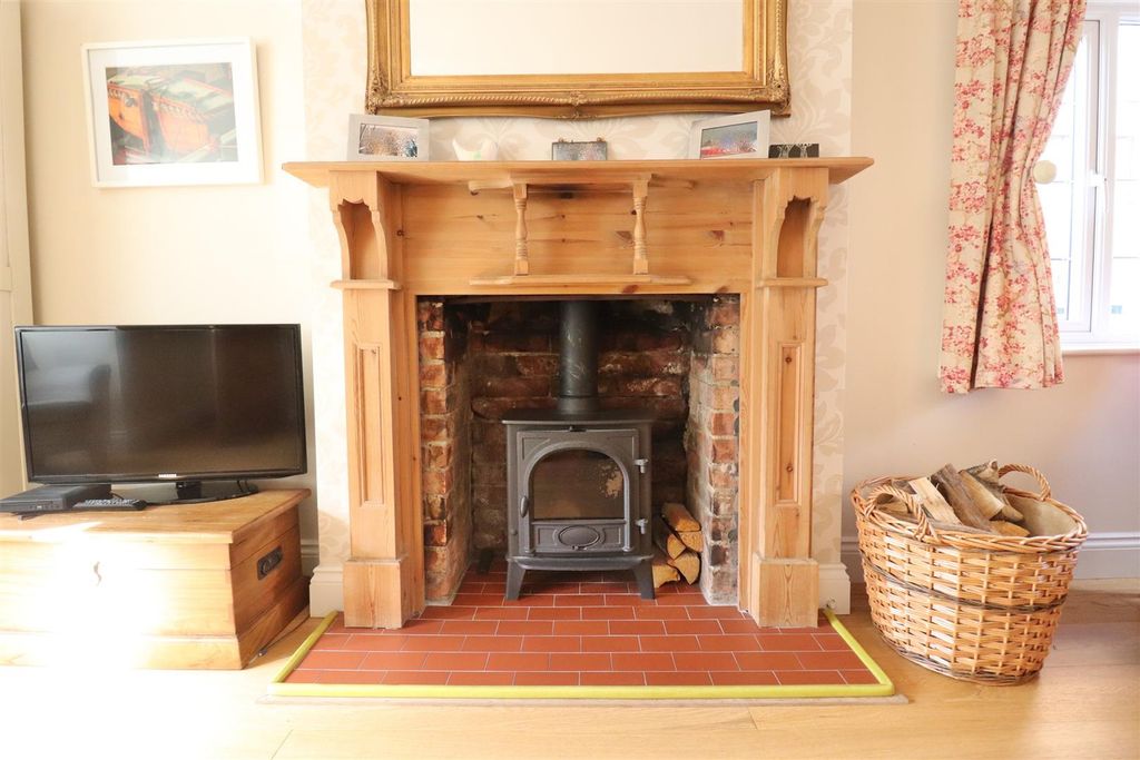 Property photo 3 of 30 Fireplace